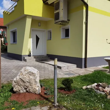 Primula Apartment