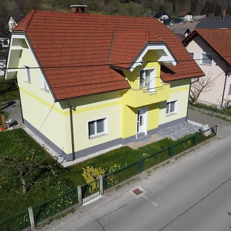 Primula アパート