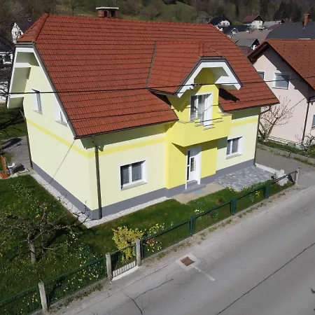 Primula Apartment